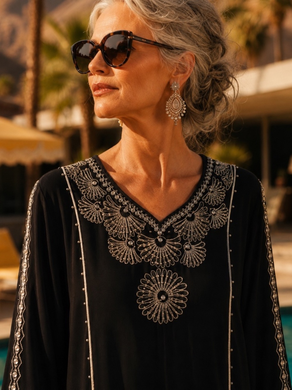 Black Gold Embellished Caftan Dress Marked Size 3 M/L Crepe Feel Resort Evening - Picture 3 of 4